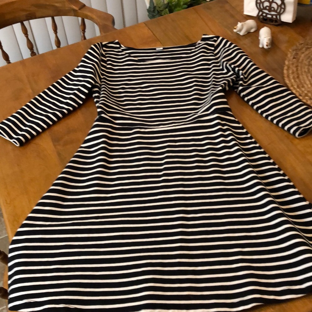 Sweet little cotton swing dress!